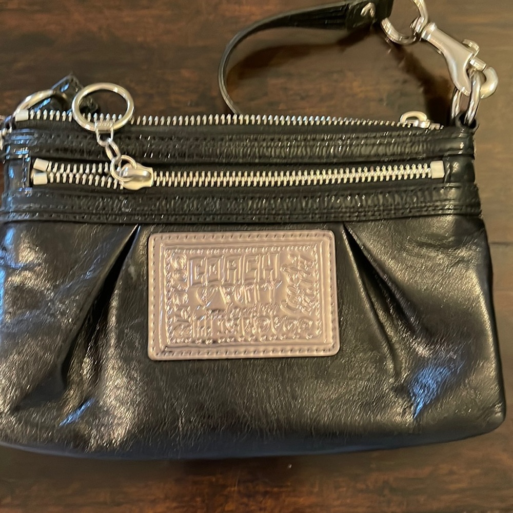 Coach little clutch bag
